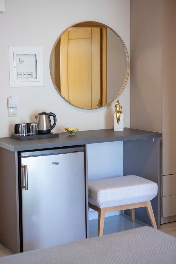 Zisis Suites Нідрі Екстер'єр фото