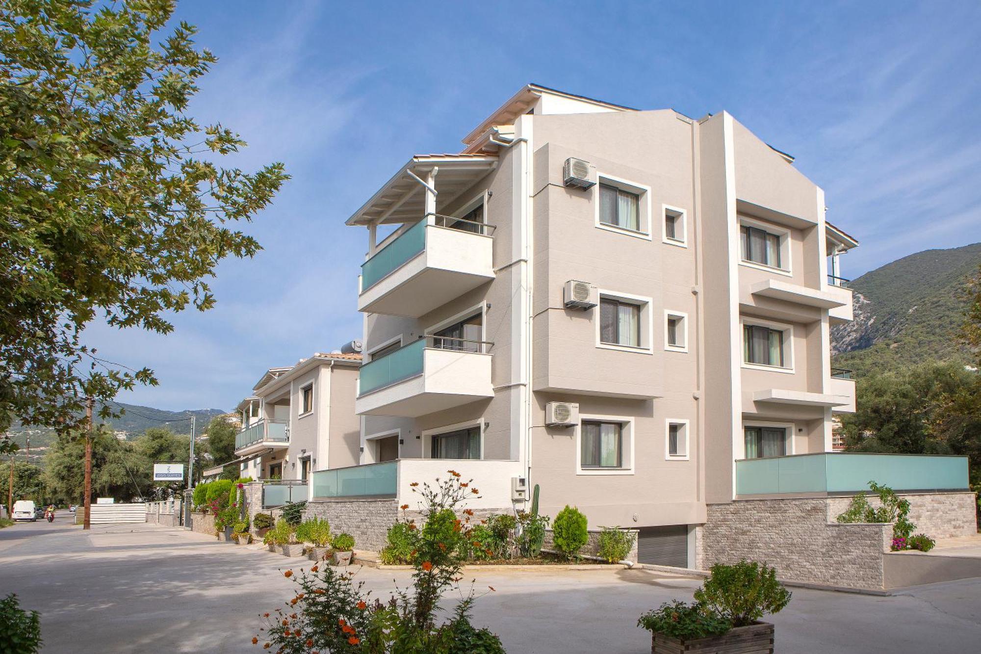 Zisis Suites Нідрі Екстер'єр фото