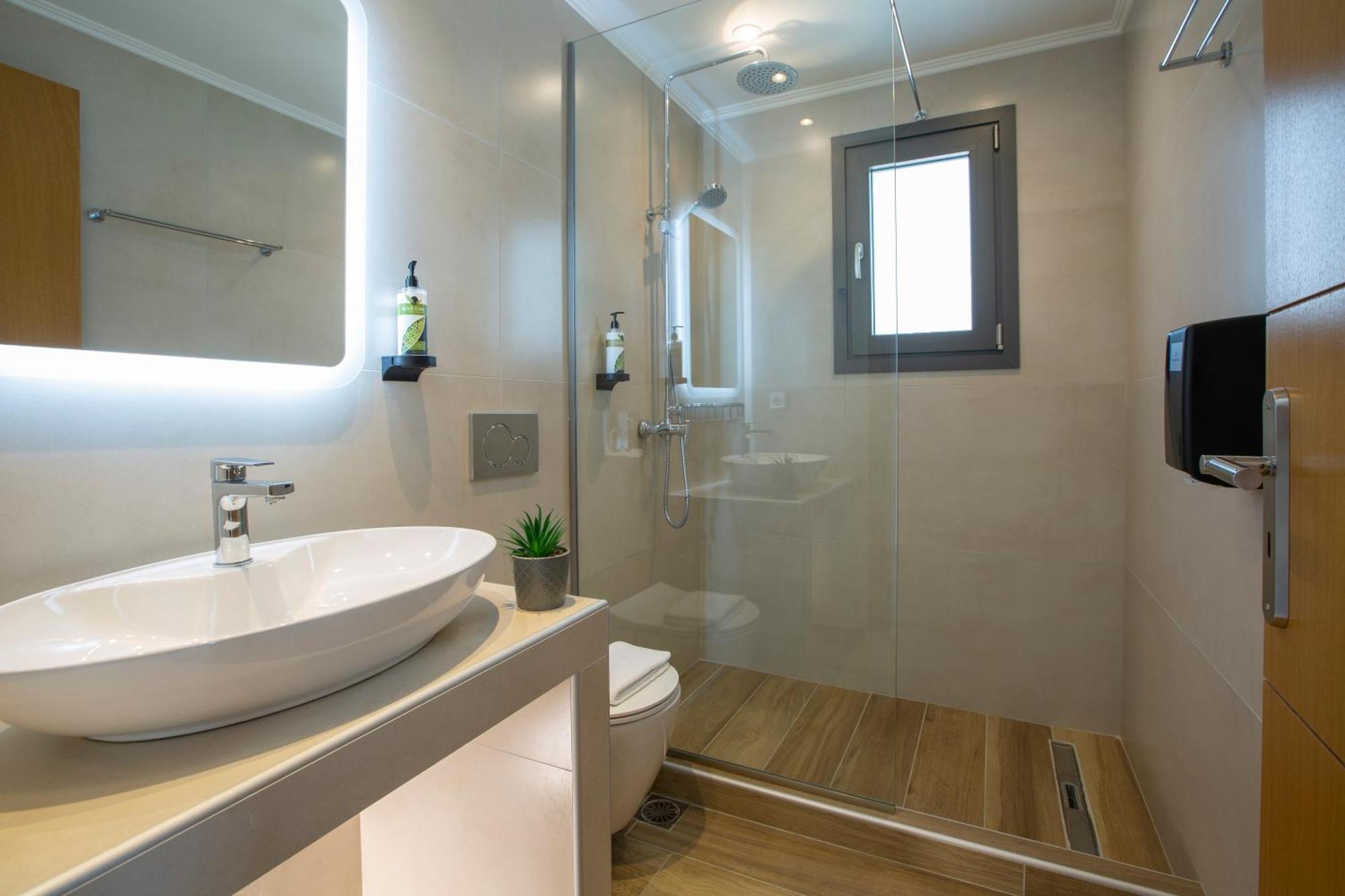 Zisis Suites Нідрі Екстер'єр фото