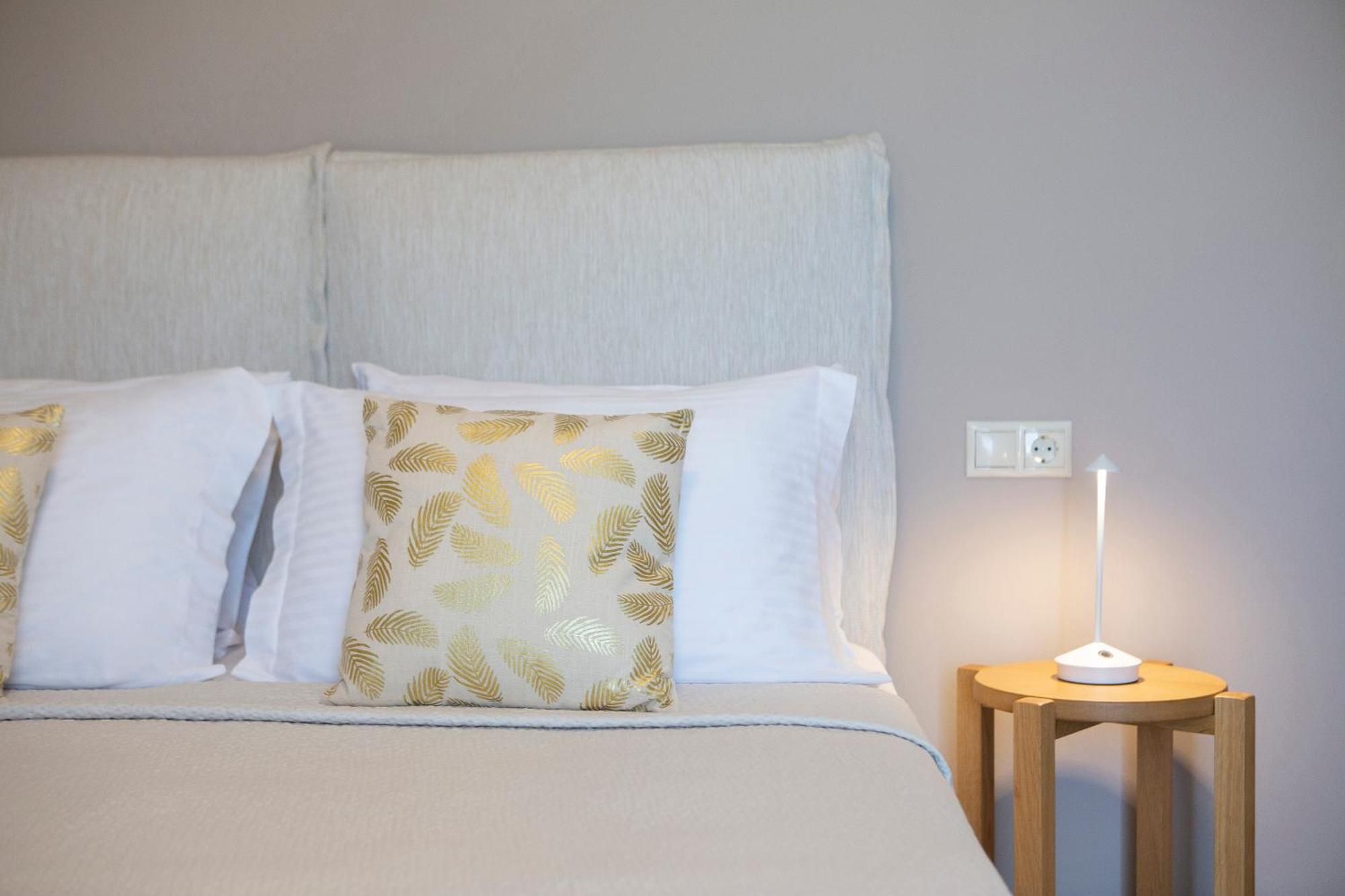 Zisis Suites Нідрі Екстер'єр фото