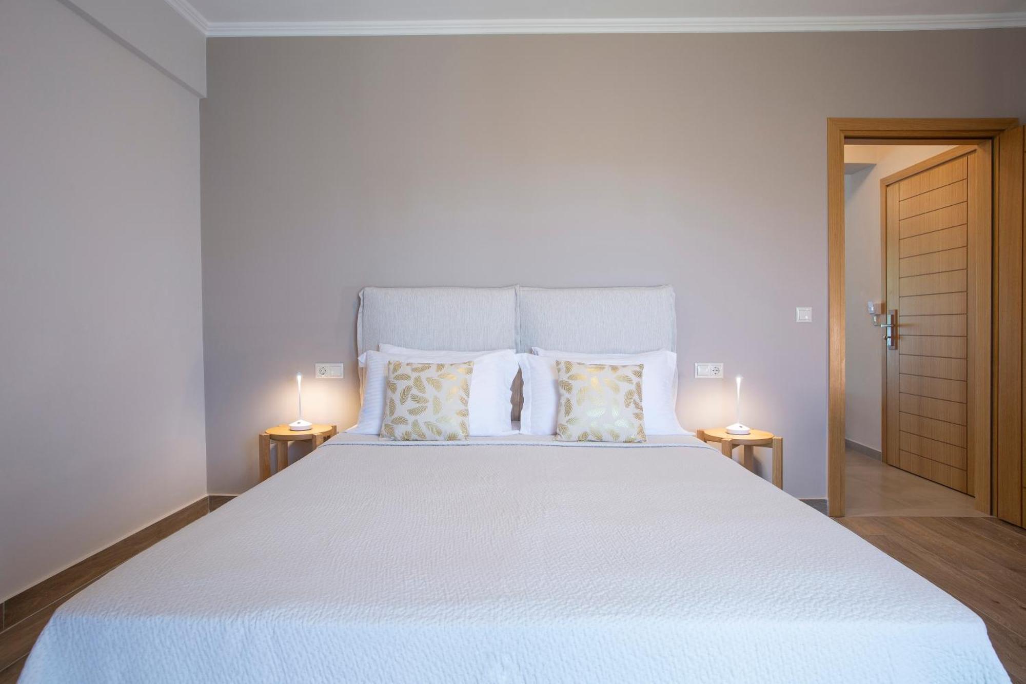 Zisis Suites Нідрі Екстер'єр фото