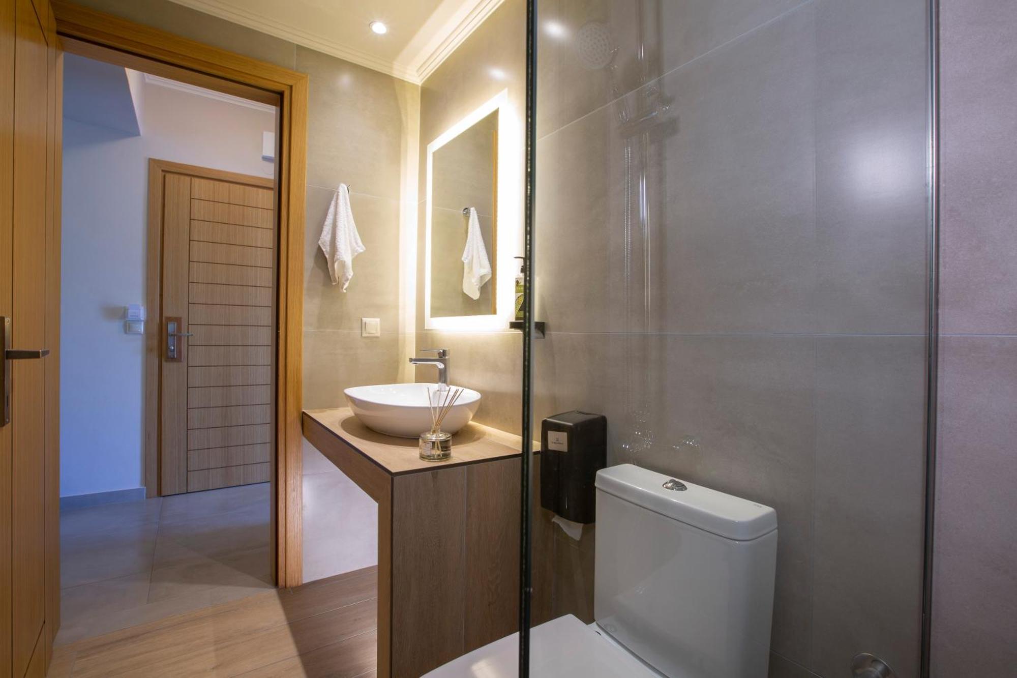Zisis Suites Нідрі Екстер'єр фото