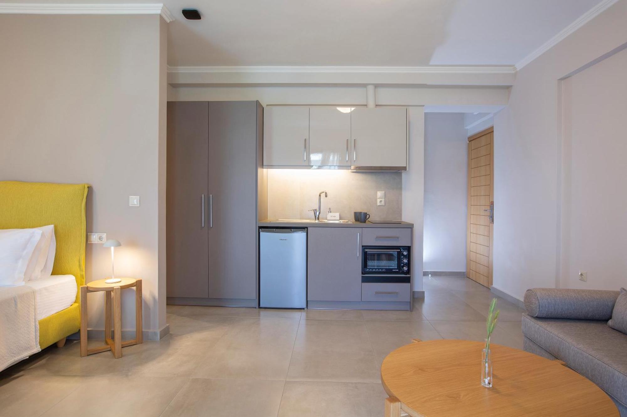 Zisis Suites Нідрі Екстер'єр фото