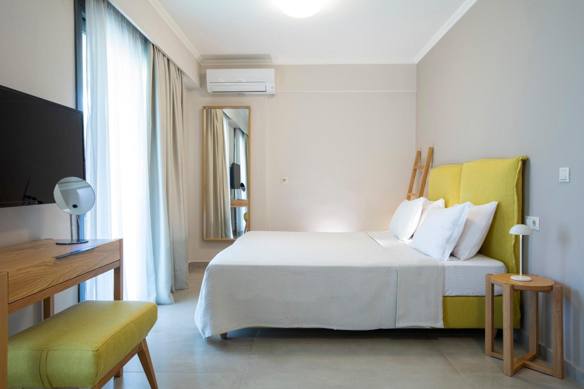 Zisis Suites Нідрі Номер фото